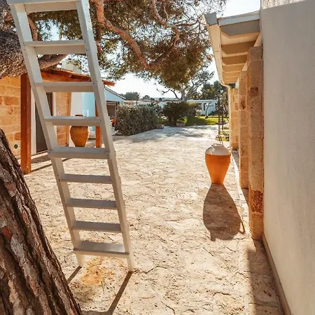 לינה וארוחת בוקר Echi Di Puglia Marsento 4*